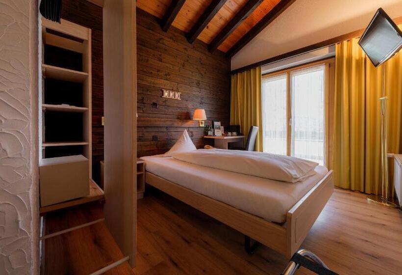 标准单人间, Relais Bayard