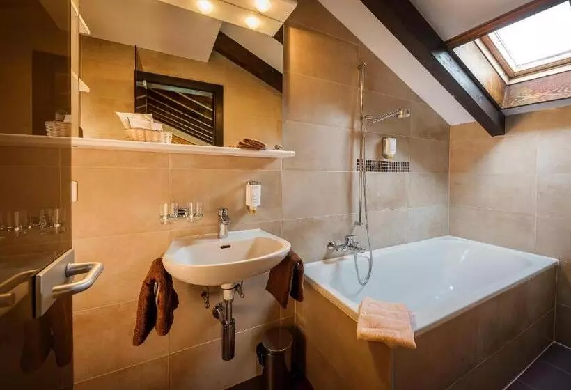 ファミリールーム, Relais Bayard