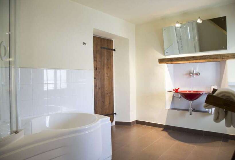 Полулюкс, Ristolocanda Grani Di Pepe