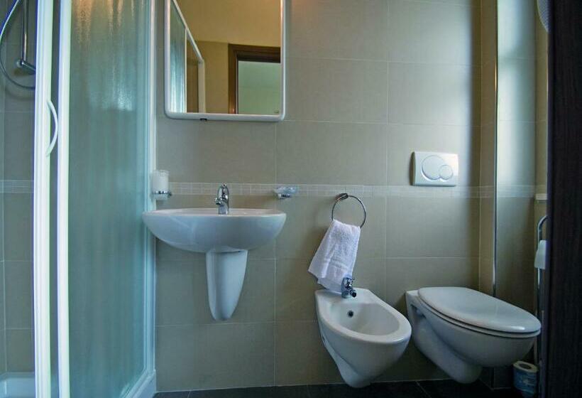 اتاق استاندارد یک نفره, Solaria