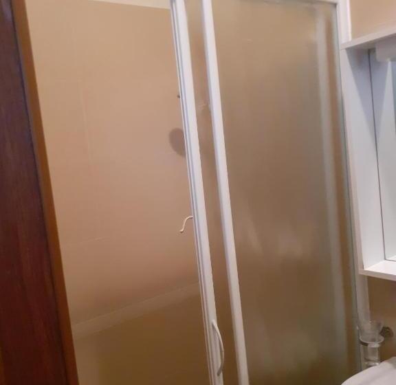 اتاق استاندارد یک نفره, Solaria