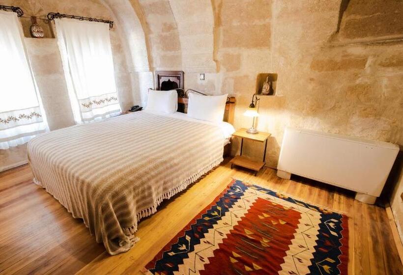 سوییت خانوادگی, Sultan Cave Suites