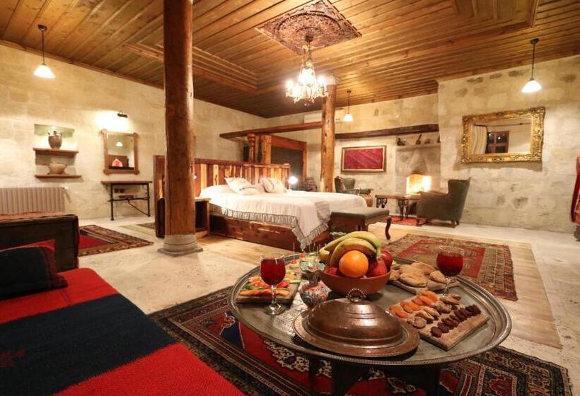 اتاق سوپریور با تخت بزرگ, Sultan Cave Suites