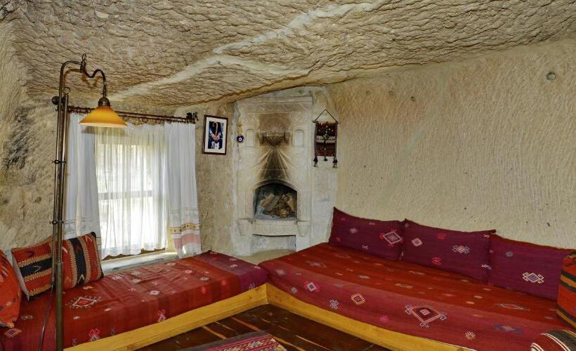اتاق استاندارد با تخت بزرگ, Sultan Cave Suites