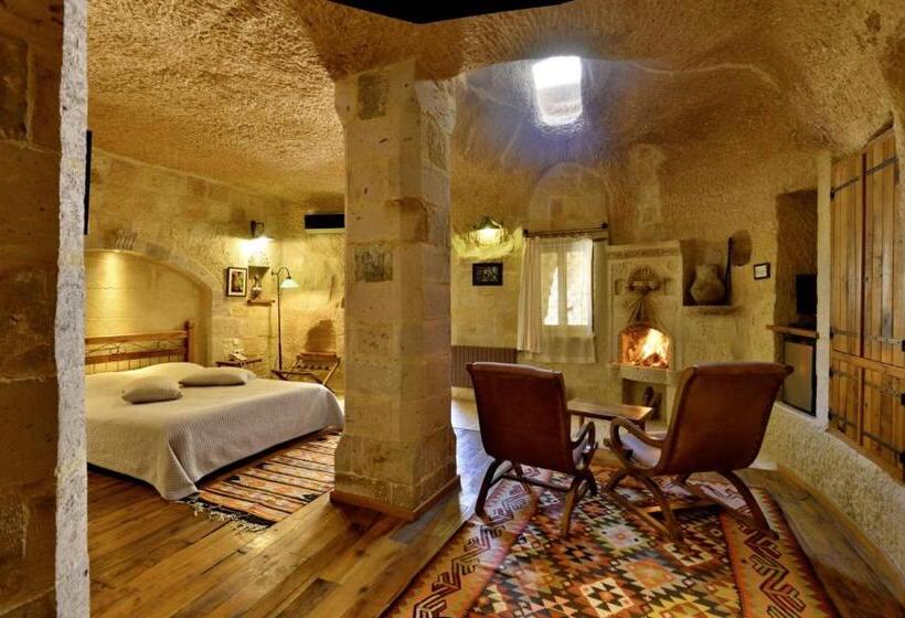 اتاق استاندارد با تخت بزرگ, Sultan Cave Suites
