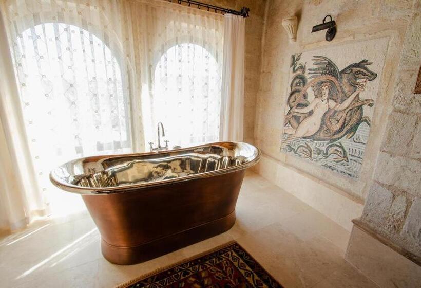 سوئیت پرزیدنت, Sultan Cave Suites