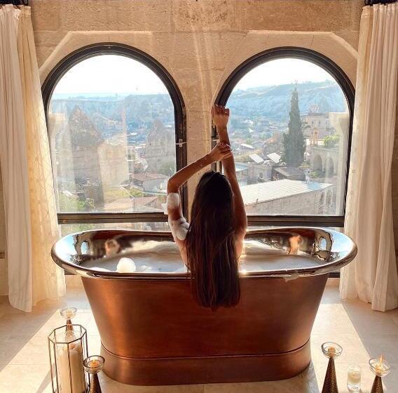 سوئیت پرزیدنت, Sultan Cave Suites