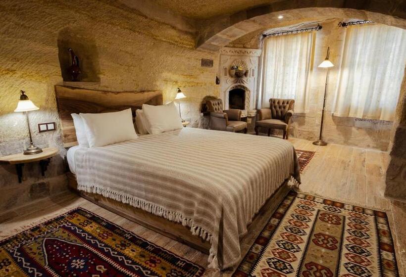 סוויטת ג'וניור, Sultan Cave Suites