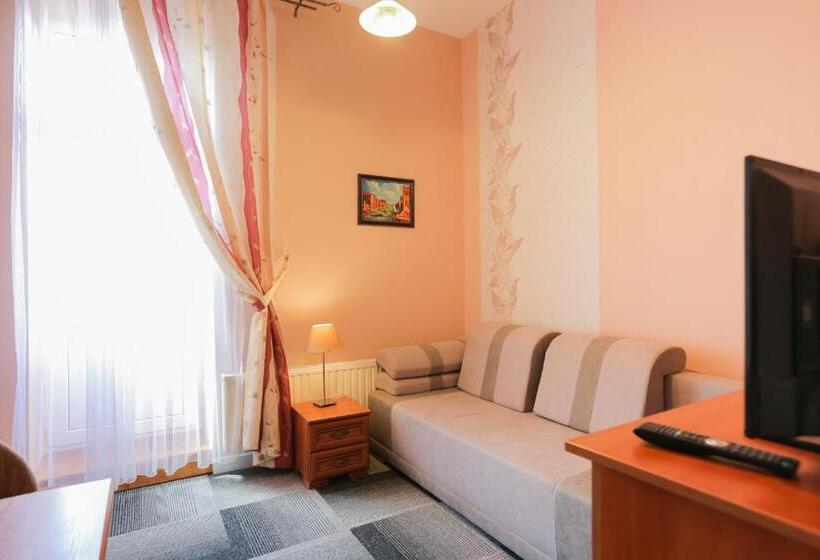 标准单人间, Sunvita