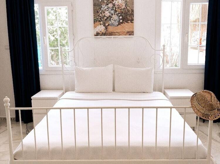 スタンダードトリプルルーム, Temucin