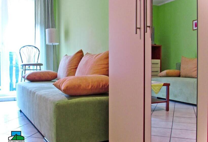 Студия Классика, Zielony Domek