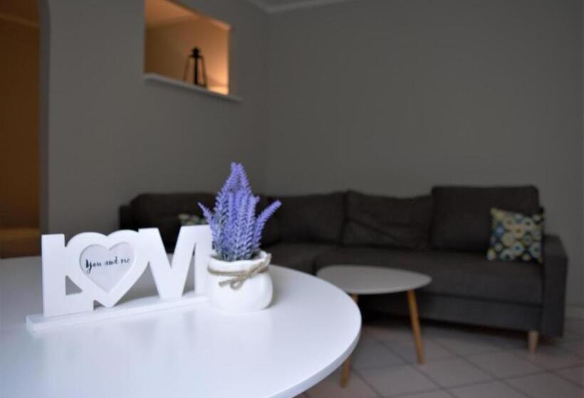 Апартаменты 1 Спальня Нижний Этаж, Zielony Domek