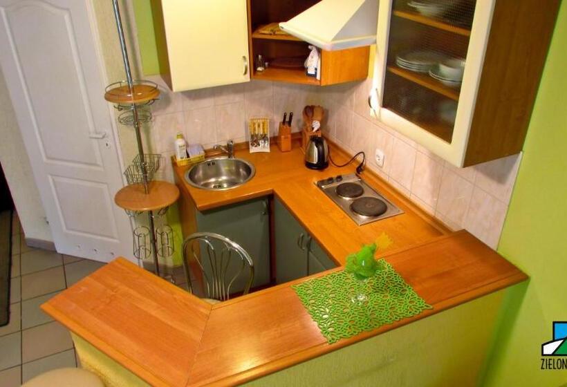 Студия Классика, Zielony Domek