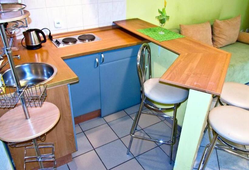 Студия Классика, Zielony Domek