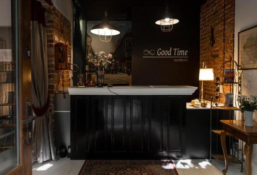 استودیوی لوکس, Loft Piotrkowska By Good Time