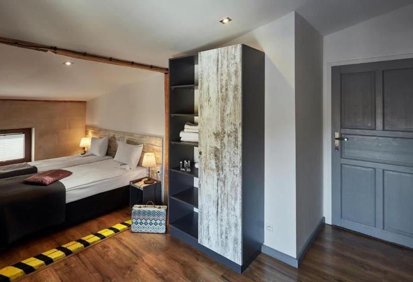 Студия Deluxe, Loft Piotrkowska By Good Time