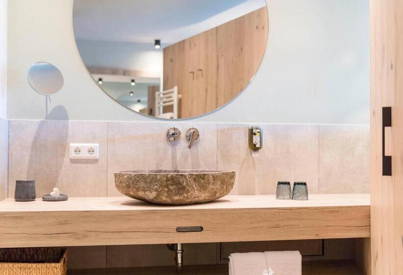 スイート, Rosengarten