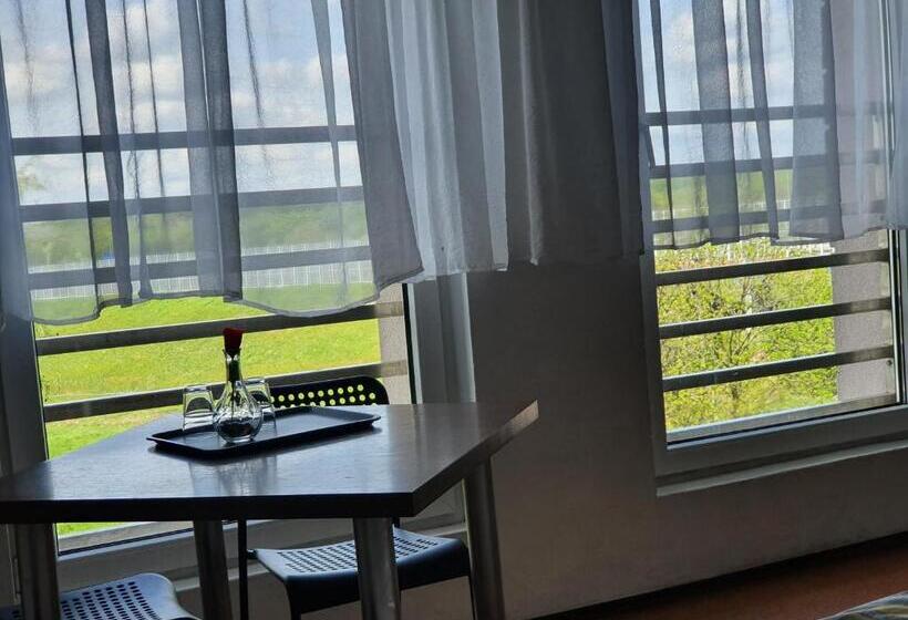 标准单人间共用浴室, Twój Hostel Bytom