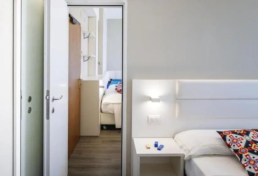 バルコニー付きスタンダードルーム, Una Hotels Imperial Beach Fano