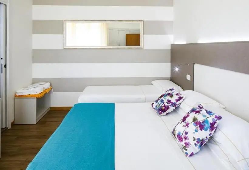 オーシャンビューデラックスルーム, Una Hotels Imperial Beach Fano