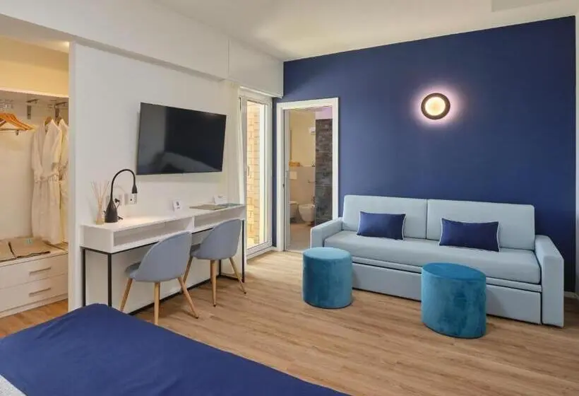 サイドシービューファミリールーム, Una Hotels Imperial Beach Fano