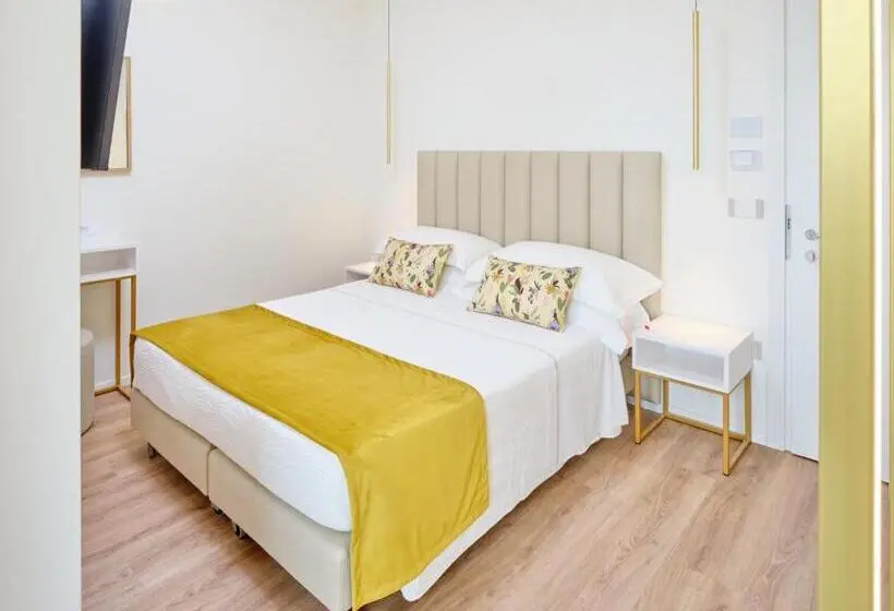 オーシャンビュースタンダードルーム, Una Hotels Imperial Beach Fano
