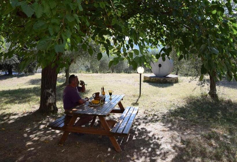 דירת פנטהאוז 1 חדרי שינה, Maestà Delle Quattro Chiavi