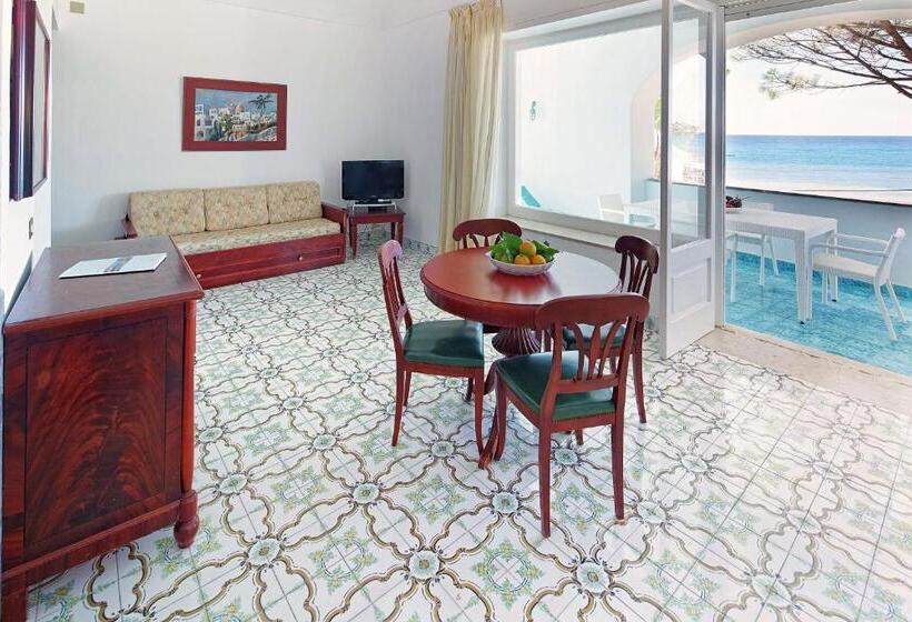 إستوديو قياسى مطل على البحر, Parco Smeraldo Appartamenti