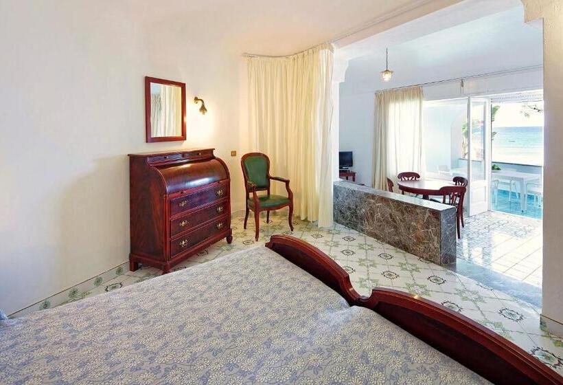 إستوديو قياسى مطل على البحر, Parco Smeraldo Appartamenti