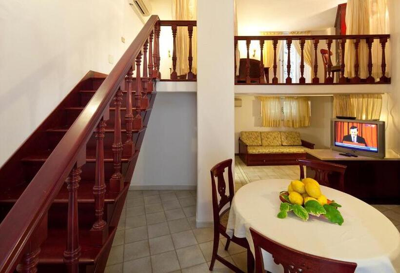 شقة غرفة واحدة, Parco Smeraldo Appartamenti