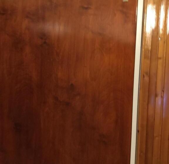 اتاق لوکس, Bazilika Vendégház