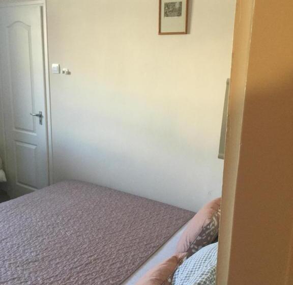 اتاق لوکس, Bazilika Vendégház