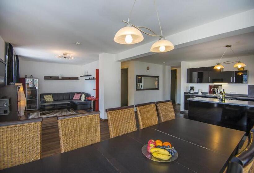 דירת דלוקס 3 חדרי שינה, Sonnenwende By Alpentravel