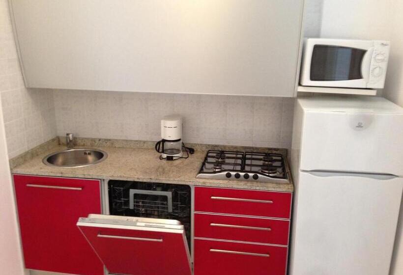 ویلای 1 خوابه, Villaggio Hemingway   Family Apart