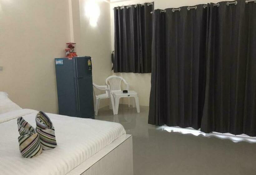 חדר סטנדרט עם מרפסת, Budchui Guesthouse