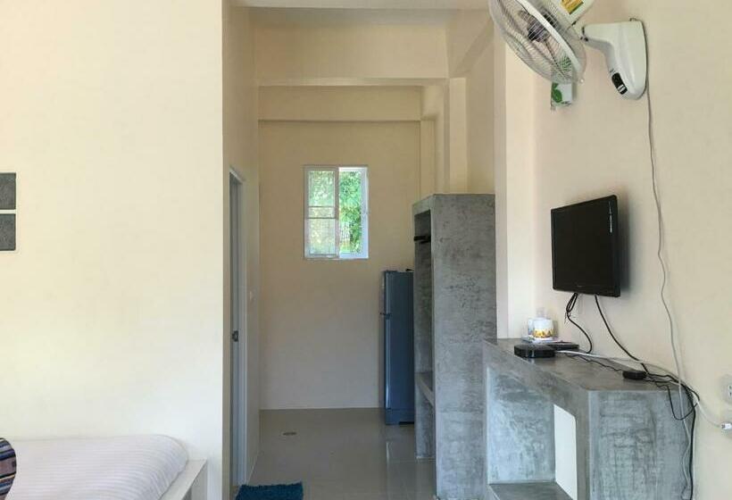 חדר סטנדרט עם מרפסת, Budchui Guesthouse