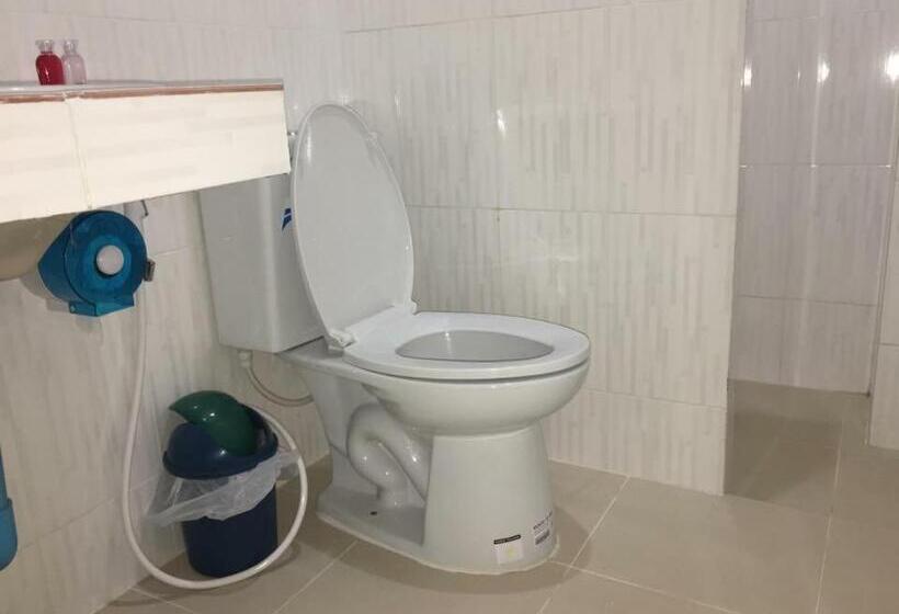 חדר סטנדרט עם מרפסת, Budchui Guesthouse