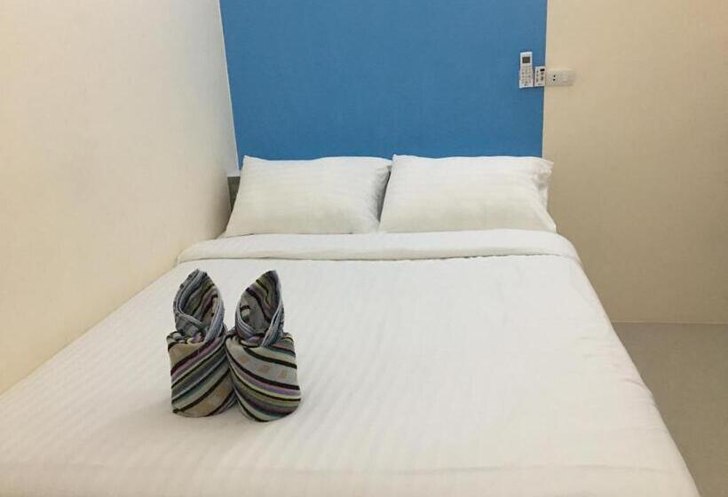 חדר סטנדרט עם מרפסת, Budchui Guesthouse