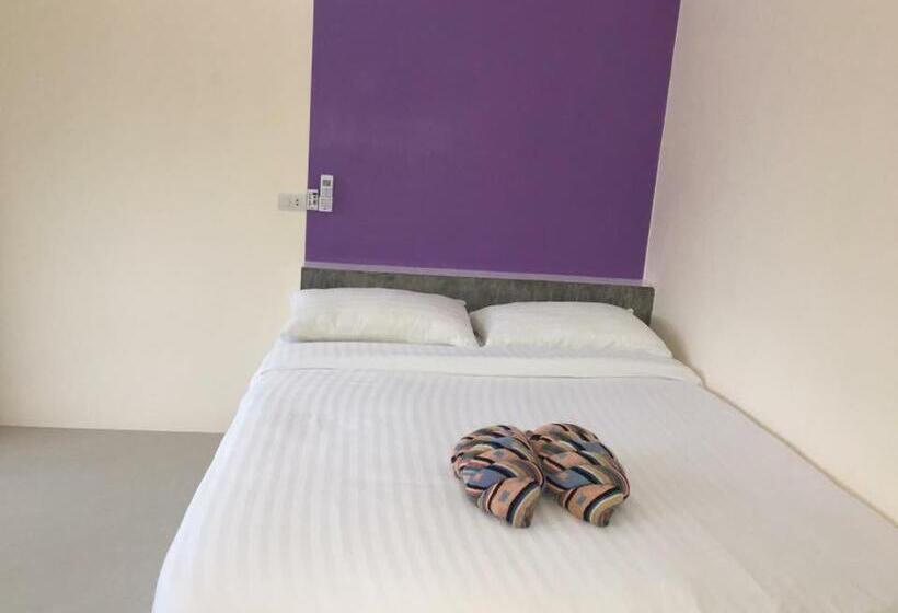 חדר סטנדרט עם מרפסת, Budchui Guesthouse