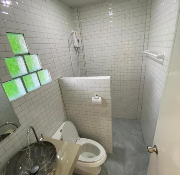 استودیو استاندارد با چشم‌انداز, Budchui Guesthouse