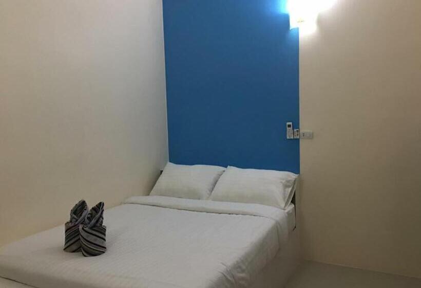اتاق استاندارد, Budchui Guesthouse