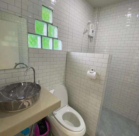 סטודיו סטנדרט עם נוף, Budchui Guesthouse