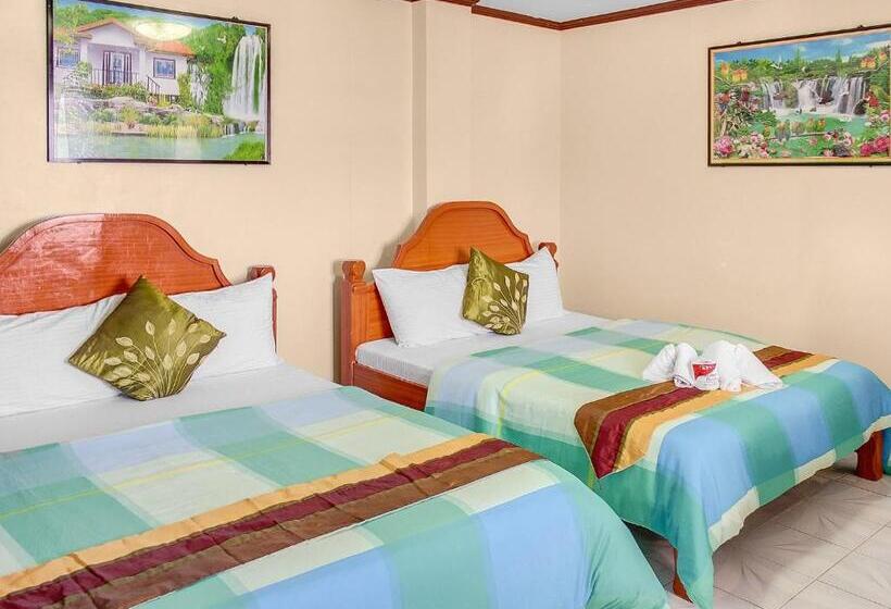 Deluxe Suite Sea View, Blue Corals Beach Resort