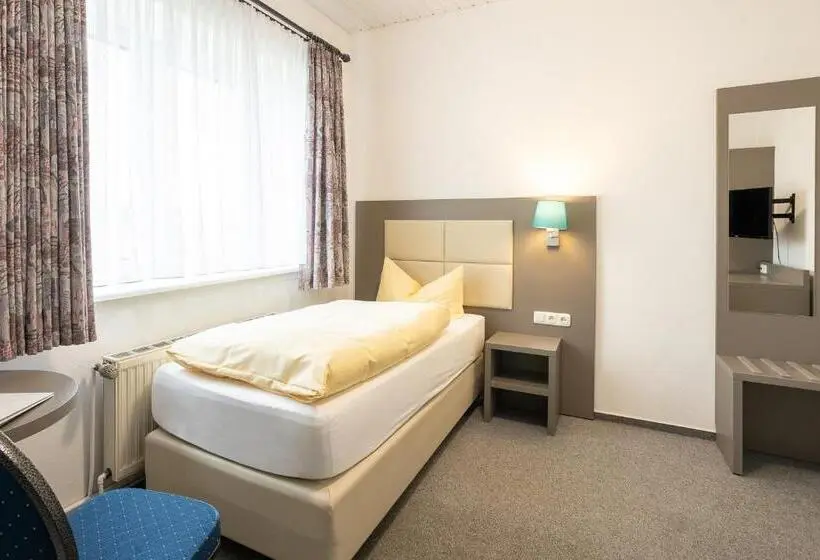 Standard Yhden Hengen Huone, Familien  Und Aparthotel Strandhof