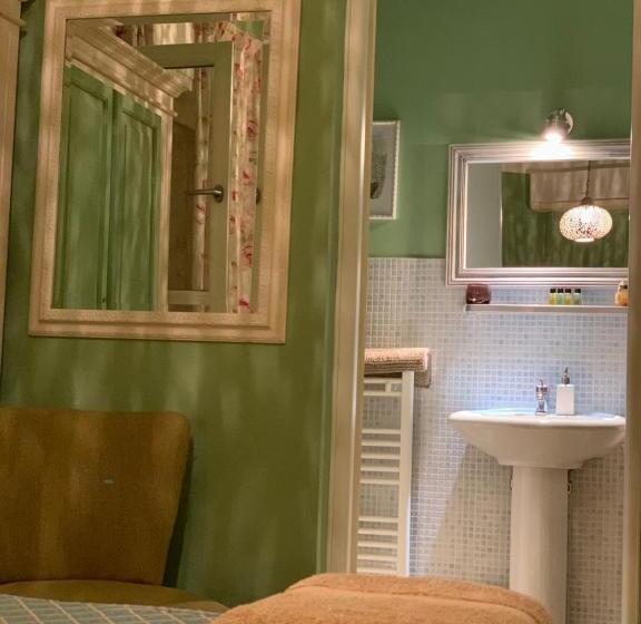 غرفة قياسية, Il Saraceno B&b