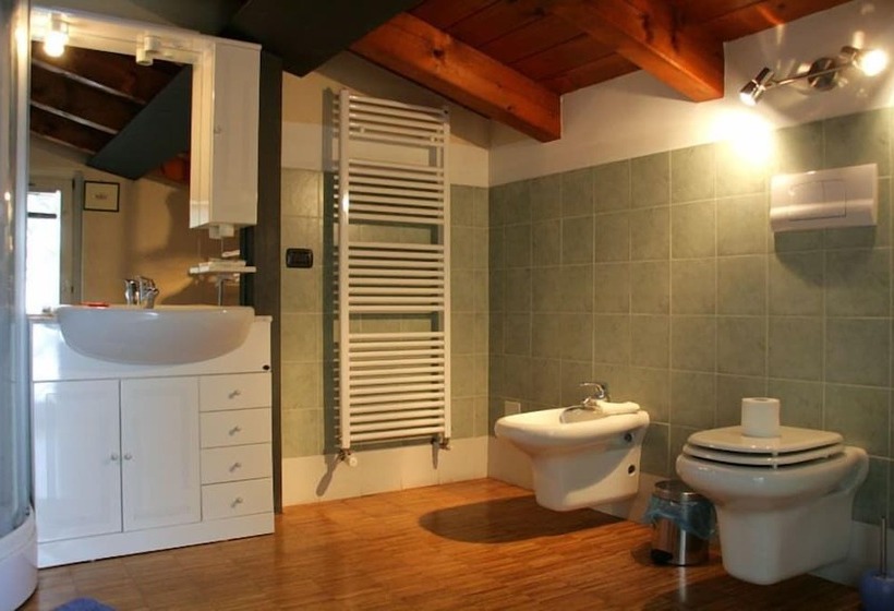 Fyrbädds Standardrum, A Casa Di Manu