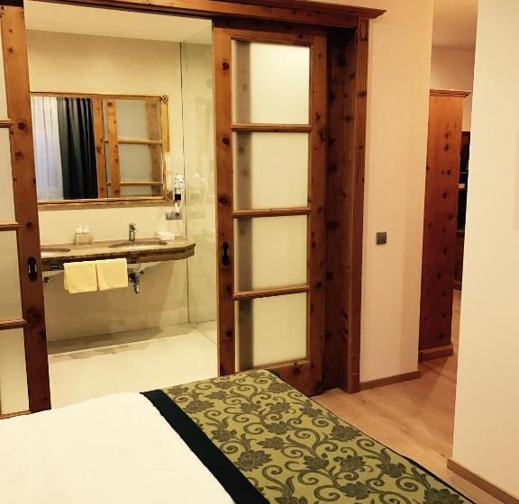 주니어 스위트, Genusshotel Goldene Rose