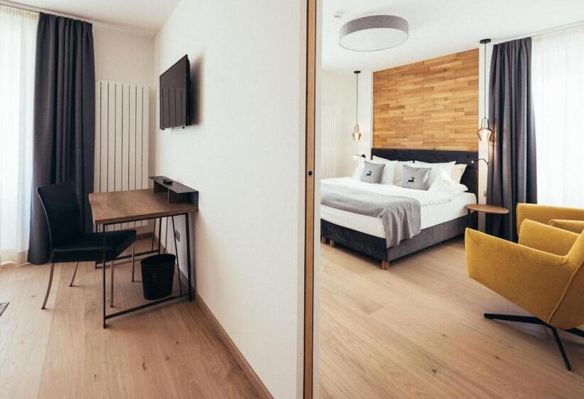 스탠다드 발코니 룸, Genusshotel Goldene Rose