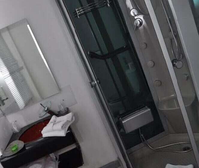 חדר סופריור, M