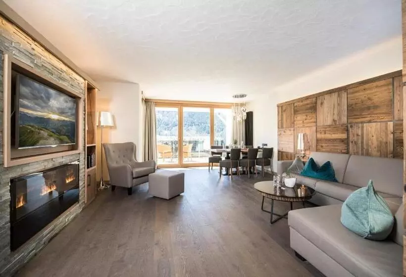 ペントハウススイート, Natur  Und Aktivresort Reiterhof